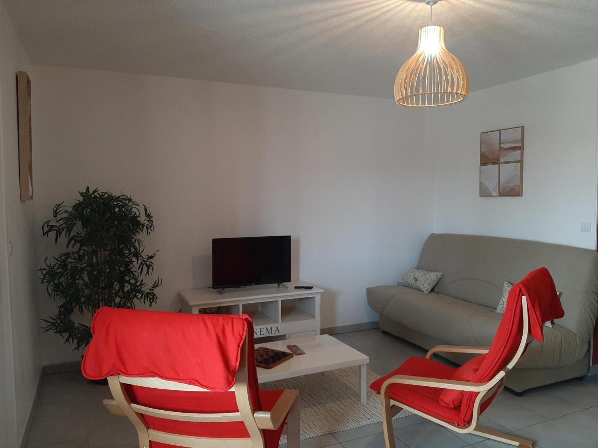 Appartement T2 Tout Confort Centre-Ville Vieux-Boucau Avec Parking Privatif Et Proche Des Plages - Fr-1-239-926 Extérieur photo